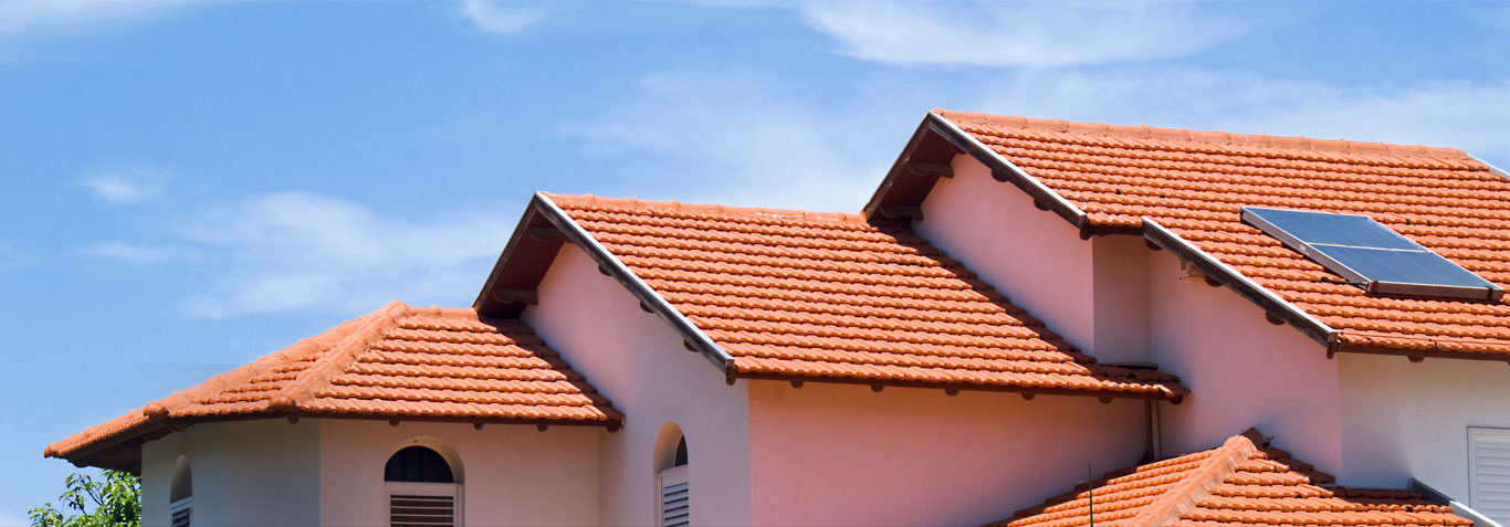 What Are The Main Reasons For The Gutter And Roof Leaks?