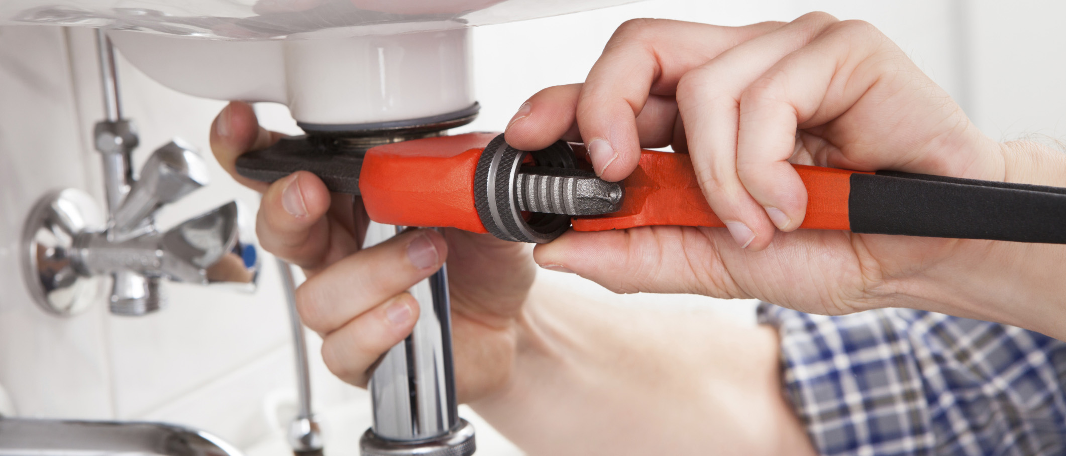 What are The Duties of a Plumber and Blocked Drains?