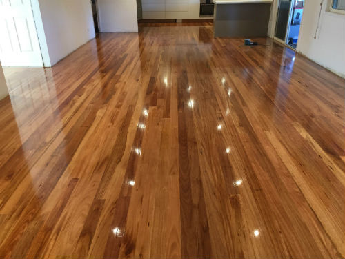 How Floor Polishing Melbourne Service Can Make Your Floor Shine?