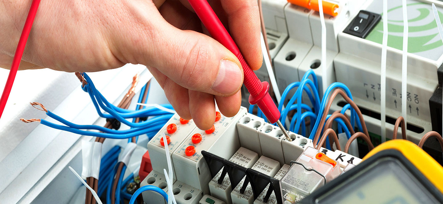 Electrician Apprenticeship Guideline By A Qualified Electrician Trainer