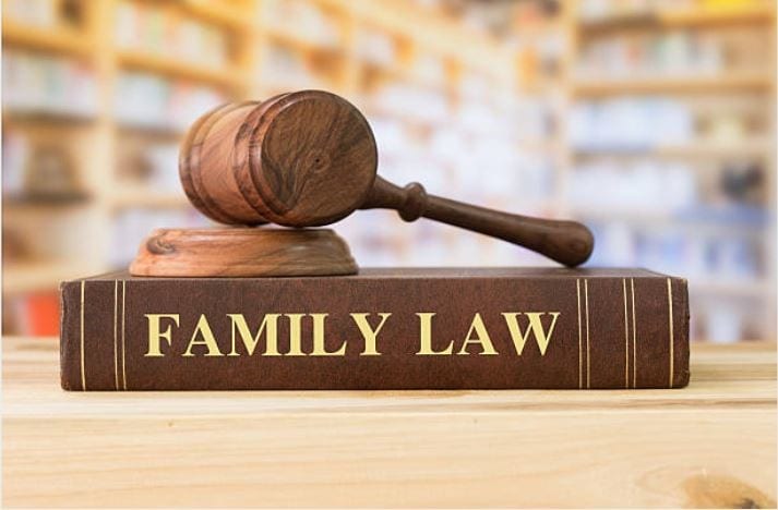 Family lawyers – Best solution to your traumatic family problems