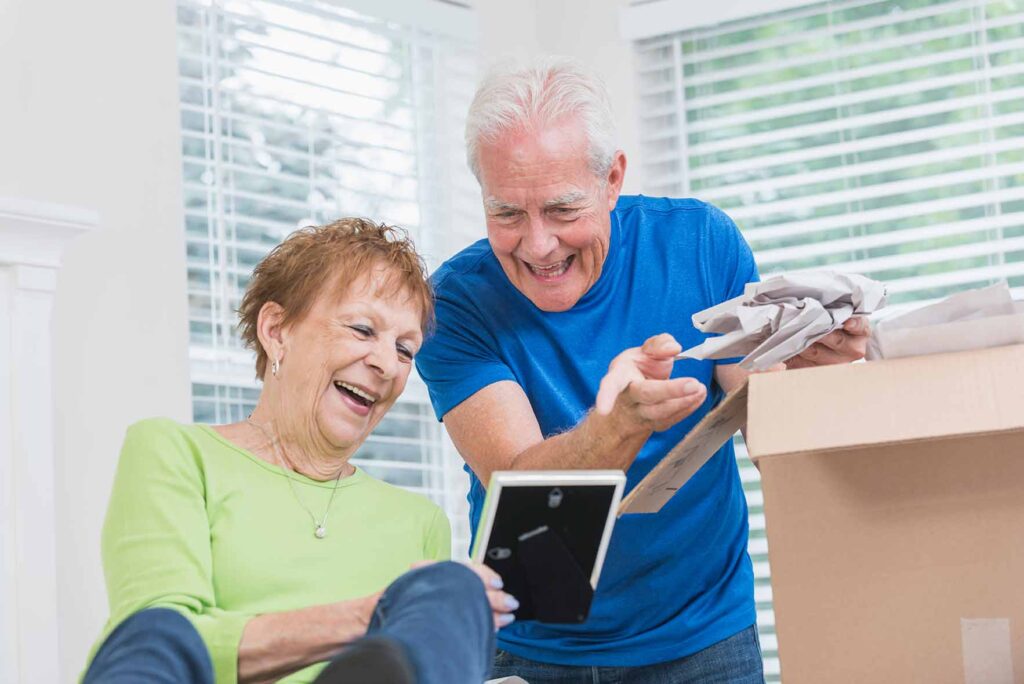 decluttering and downsizing for seniors tips