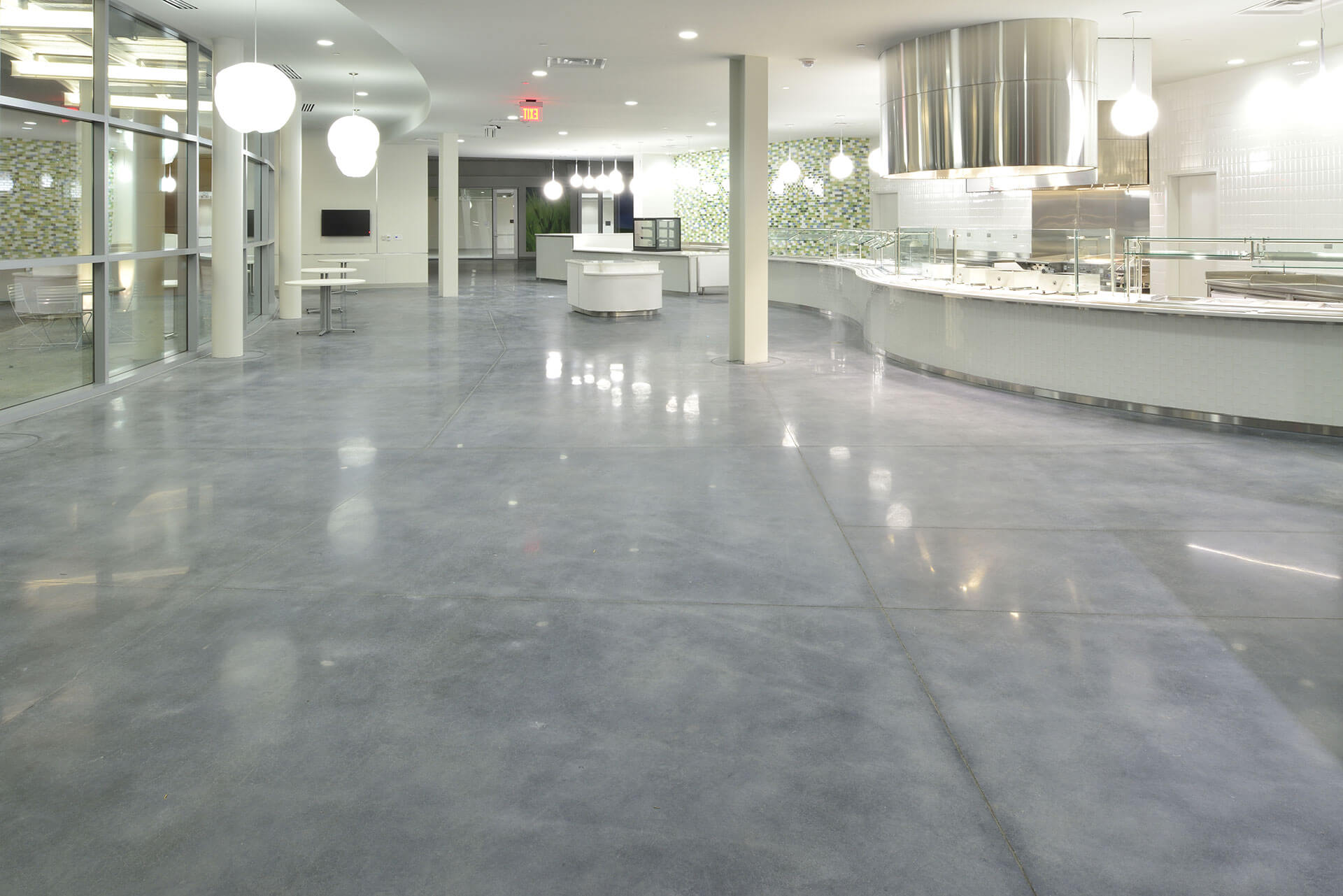 What Are the Benefits of Polished Concrete in Industrial Settings?